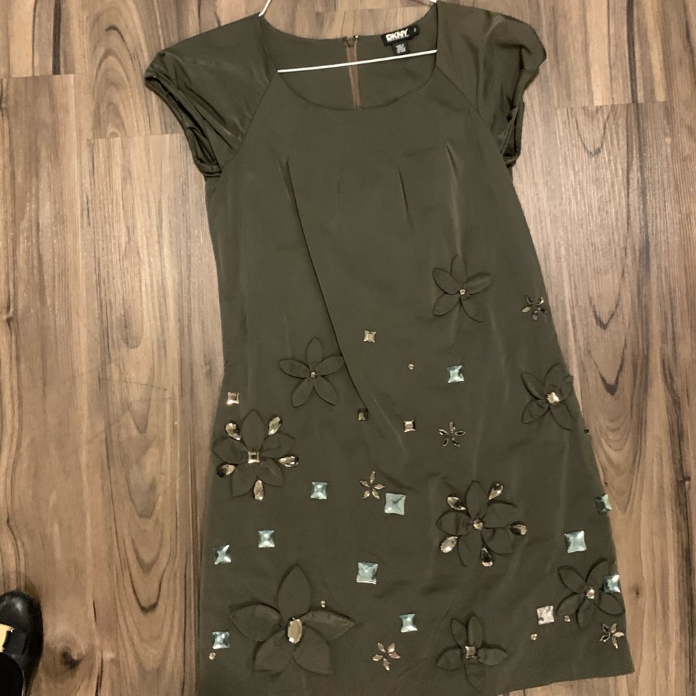 DKNY shift dress size 2
